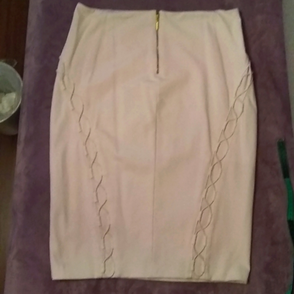 GUESS SKIRT XL - Picture 2 of 5